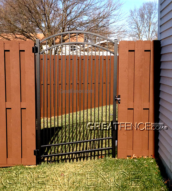 Bronze Aluminum Gate STYLE 7