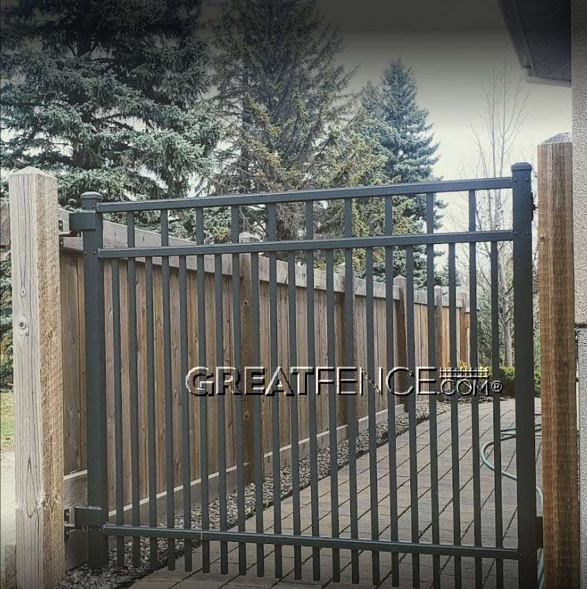 Commercial Aluminum Single Gate - STYLE 4 - frontside