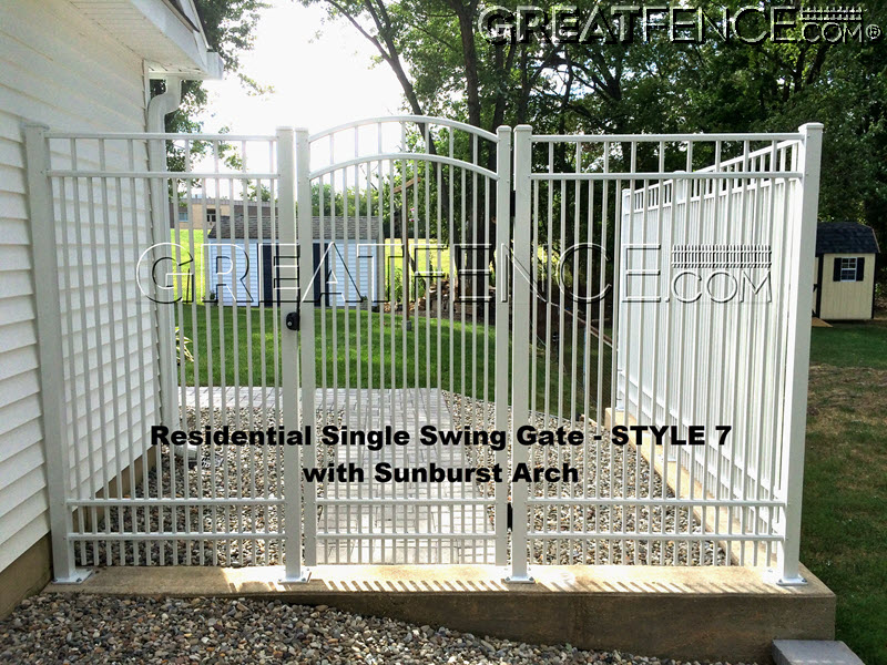 white-aluminum-fence-style-7-greatfence-2024 White Aluminum Fence double pickets - STYLE 7